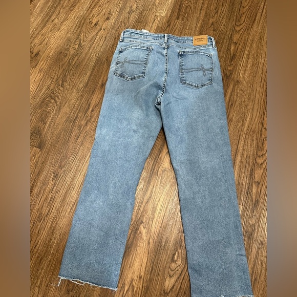 DENIZEN Levi's Women's High-Rise Sculpting Straight Jeans - Seaside Fade Size 10 - Picture 3 of 10